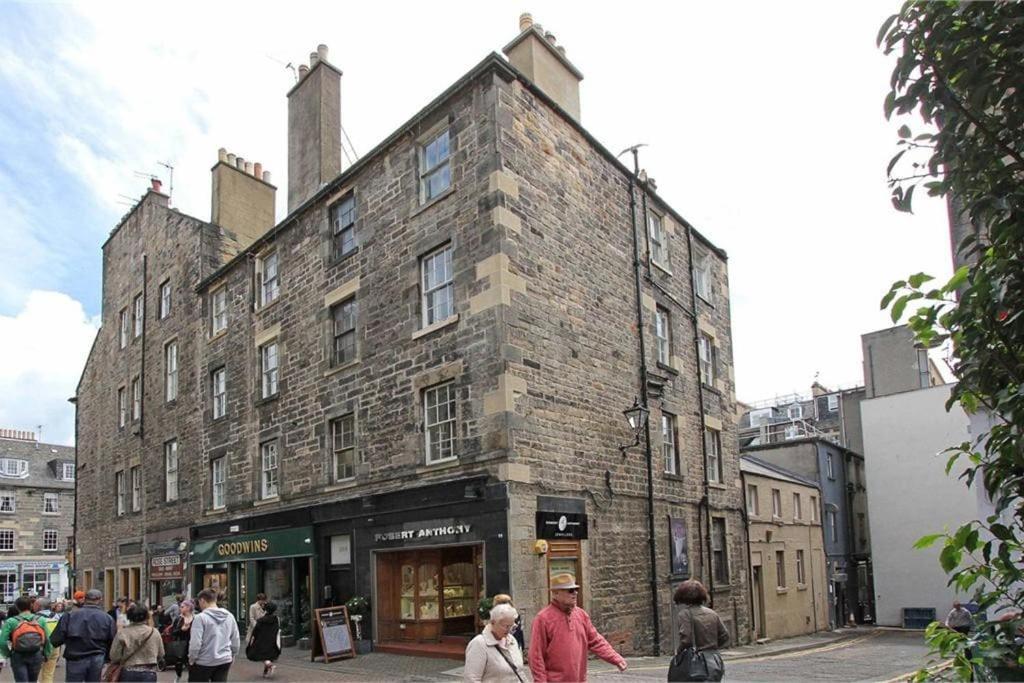 شقة Charm & Character On Historic Rose Street إدنبرة المظهر الخارجي الصورة