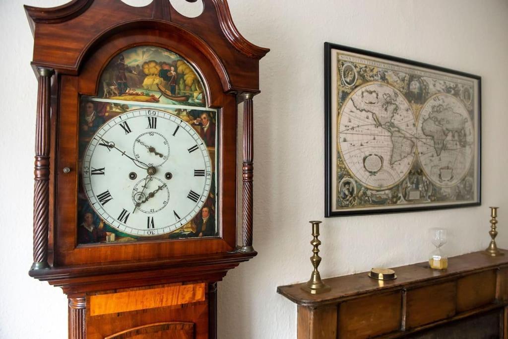 شقة Charm & Character On Historic Rose Street إدنبرة المظهر الخارجي الصورة